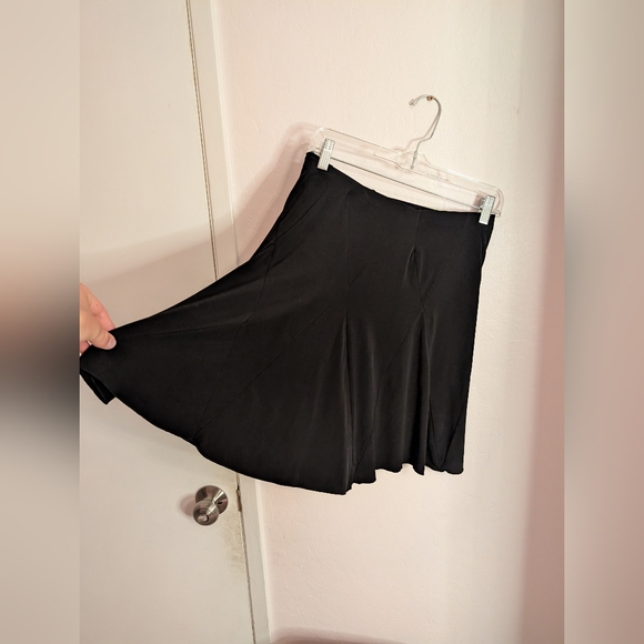 Girls black skirt Size 10 - Picture 7 of 7
